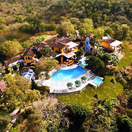 Mantaraya Lodge Puerto López Esterno foto