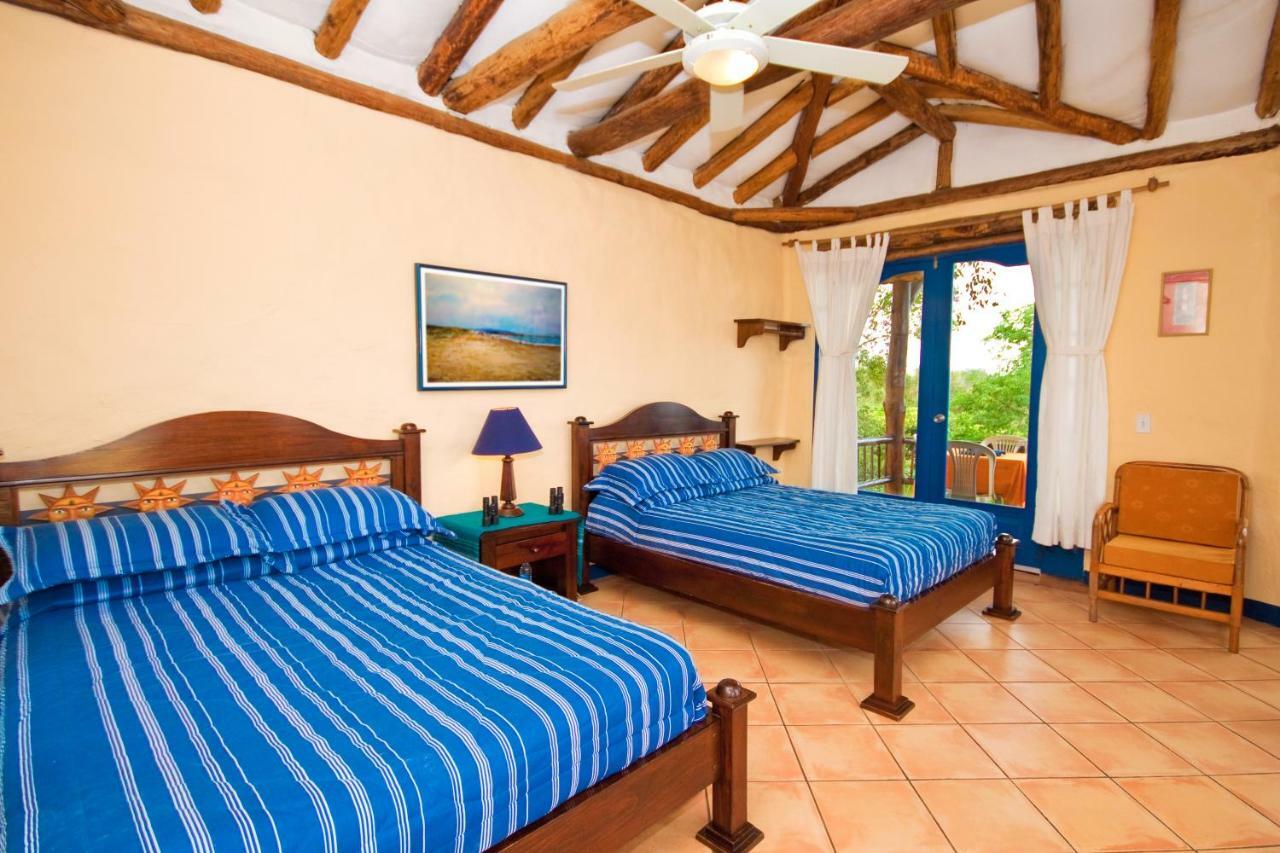 Mantaraya Lodge Puerto López Esterno foto