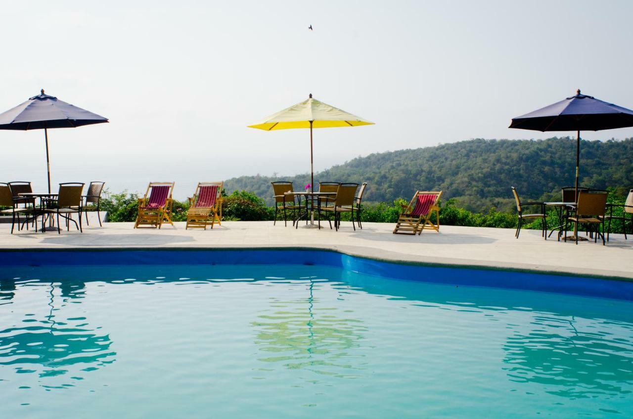 Mantaraya Lodge Puerto López Esterno foto