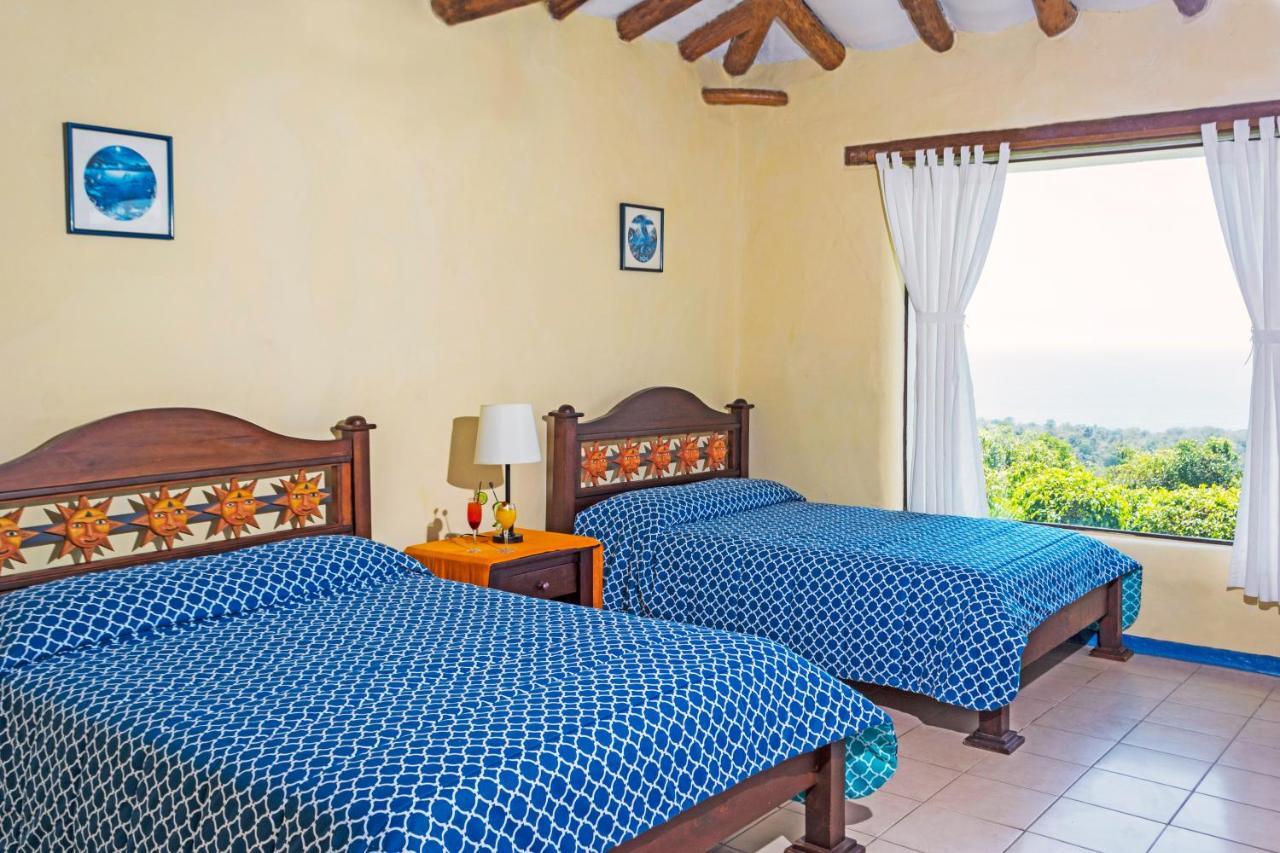 Mantaraya Lodge Puerto López Esterno foto